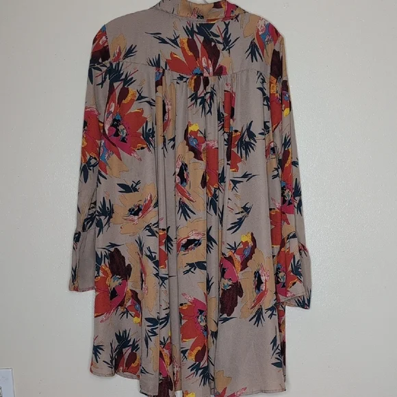 Umgee babydoll Boho Floral Style Tunic Mini Dress size M - Picture 3 of 10